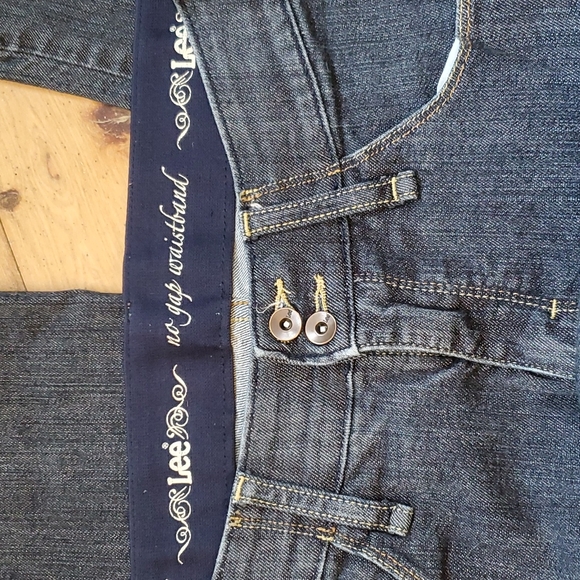 Lee No-Gap Denim 8P - Picture 3 of 4